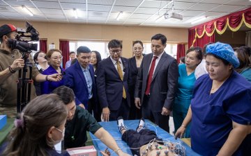 Зургаан настны нүд, шүд, зүрх судасны эрт илрүүлгийн үзлэгийн явцтай танилцав