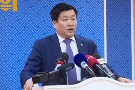 LIVE:  Засгийн газрын хуралдаанаас гаргасан шийдвэрийн талаар Зам тээврийн хөгжлийн сайд Б Энх-Амгалан мэдээлэл хийж байна