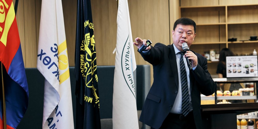 ЭРЧИМ ХҮЧНИЙ САЛБАРЫН ХӨРӨНГӨ ОРУУЛАЛТЫН ОРЧИН, ТӨСӨЛ ХЭРЭГЖҮҮЛЭХ БОЛОМЖИЙГ ХЭЛЭЛЦЛЭЭ