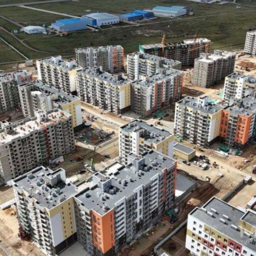 Солонго хороолол-Орлогод нийцсэн орон сууц төслийг Улсын коммист хүлээлгэн өглөө.