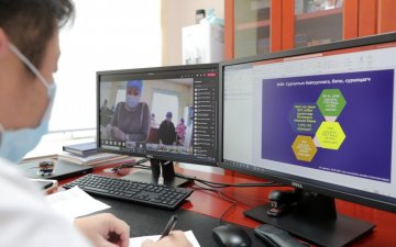 Боловсролын багц хуулийн хэлэлцүүлэгт аймаг, нийслэлийн багш нар саналаа өглөө