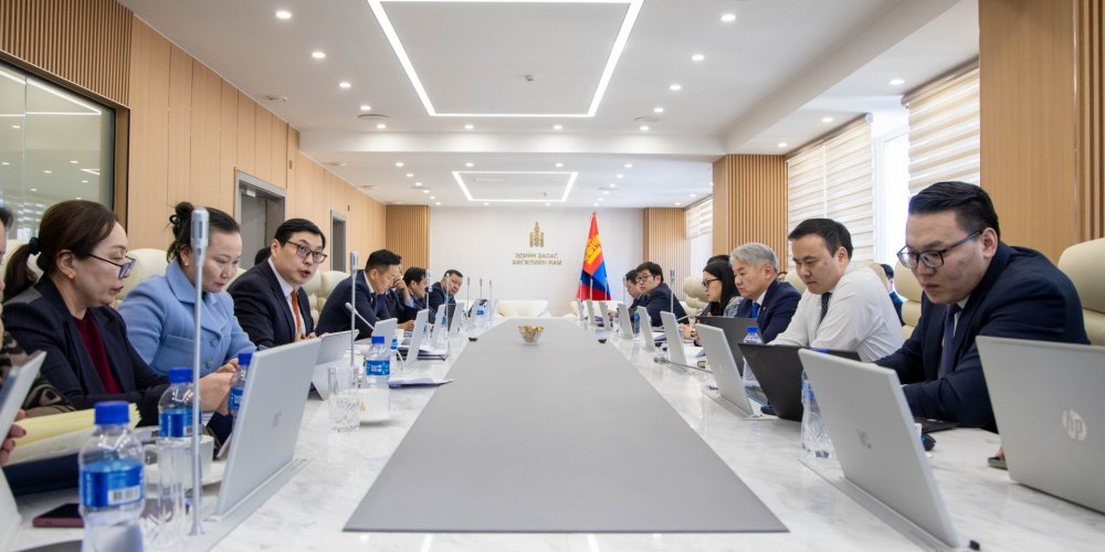 Зам, тээврийн салбарт эдийн засгийн ач холбогдолтой төслүүдийг дэмжихээ илэрхийллээ