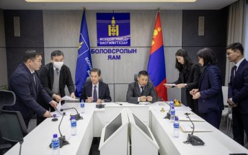 ТӨР, ХУВИЙН ХЭВШЛИЙН ХАМТЫН АЖИЛЛАГААНЫ ДҮНД 2000 ОРЧИМ ХҮҮХЭД СУРАХ УЛСЫН СУРГУУЛЬТАЙ БОЛЛОО