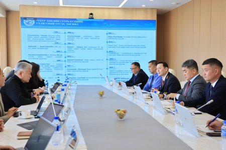 УБТЗ ХНН-ийн парк шинэчлэл, транзит тээврийг нэмэгдүүлэх асуудлыг хэлэлцлээ