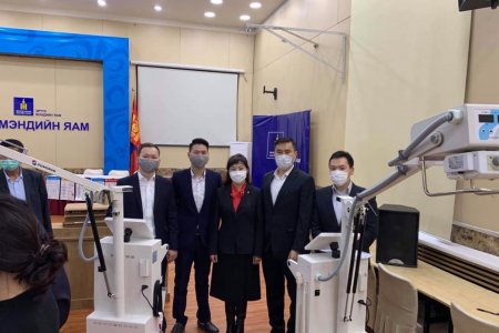 Шинэ коронавирусийн халдварын үед эрүүл мэндийн тусламж үйлчилгээ үзүүлэхэд шаардлагатай тоног төхөөрөмж хүлээлгэн өгөв