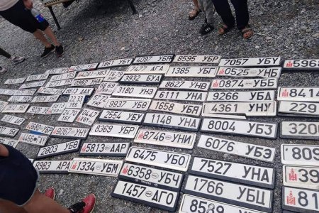 Үерийн улмаас автомашины дугаараа гээсэн иргэд цагдаагийн газраас аваарай
