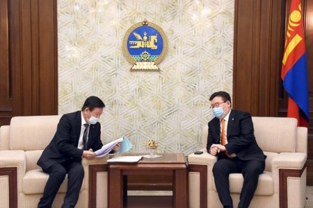 УИХ-ын чуулганы хуралдааны дэгийн тухай хуульд нэмэлт оруулах тухай хуулийн төслийг өргөн барилаа