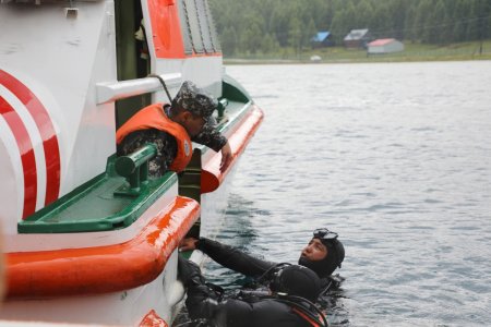 ХӨВСГӨЛ НУУРЫН БОХИРДЛЫГ БУУРУУЛАХ ЦОГЦ АЖЛЫН ХҮРЭЭНД 1986 ОНД ЖИВСЭН СҮХБААТАР ХӨЛӨГ ОНГОЦЫГ ТАТАН ГАРГАНА