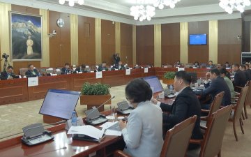 “Эрдэнэс Тавантолгой” компани нь нүүрсээ “Чалко Трейдинг Хонконг” ХХК-д зах зээлийн ханшаас хямдаар борлуулдаг байжээ