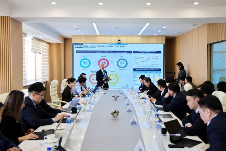 Тэргүүн Шадар сайд Ж.Энхбаяр экспортыг нэмэгдүүлэх ажлын хүрээнд авлига, хүнд сурталыг арилгах үүрэг, даалгавар өгөв