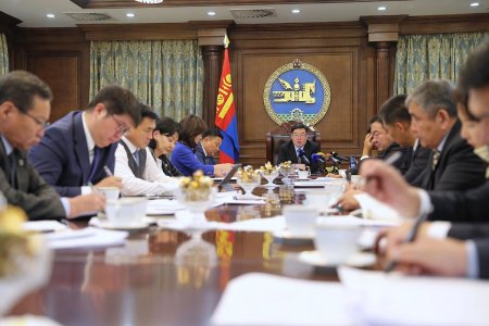 Г.ЗАНДАНШАТАР: Утаа, агаарын бохирдол мэдэгдэхүйц буурч байна. Гэхдээ хүний амь нас эрсдэх ёсгүй