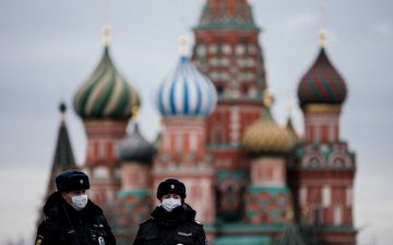 Москвад “Ковид-19”-ийн халдварын тархалтын улмаас шинэ хязгаарлалтын дэглэм тогтоожээ