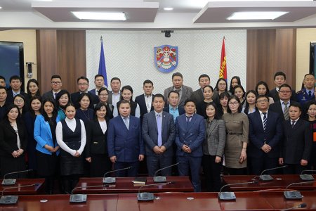 Нутгийн захиргааны байгууллагын эрх зүйн ажилтан, хуульчдын зөвлөгөөнийг зохион байгууллаа