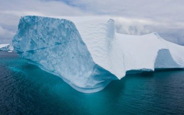 Дэлхийн мөсөн голууд хурдацтайгаар хайлж байна