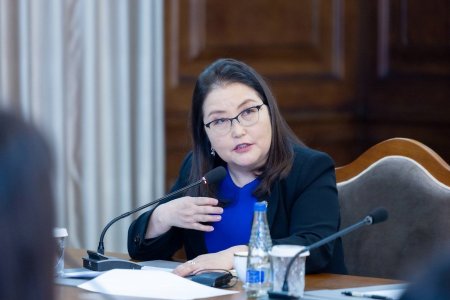 Говийн бүсийн хэрэгцээг хангах 1.7 тэрбум квт/цаг цахилгаан үйлдвэрлэх сонгон шалгаруулалтыг хууль зөрчсөн гэж зарим гишүүд шүүмжиллээ