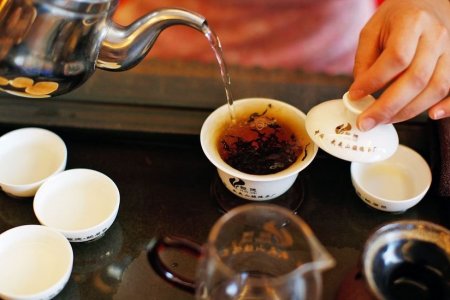 БНХАУ нэг жилд 2.3 тэрбум ам.долларын цай экспортолж байна