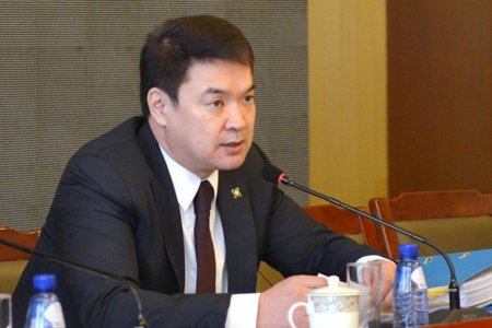 Ерөнхий сайд асан Ч.Сайханбилэгийг Ардчилсан намаас хөөгөөгүй гэв