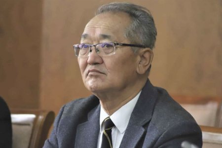  Г.Чойжамц АУ-ны доктор, профессор: Ковид-19!!! ЭМИЙН СУДАЛГАА.