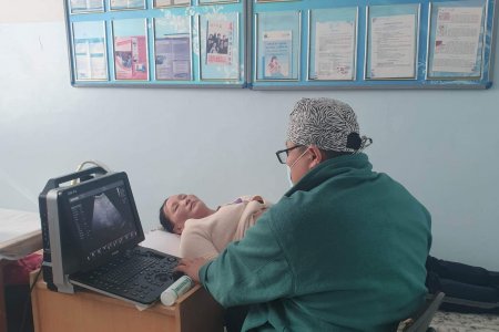 Өнөөдөр эрүүл мэндийн цогц үзлэг шинжилгээ Алтай суманд 2 дахь өдрөө зохион байгуулагдлаа