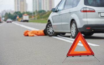 Хурд хэтрүүлсэн тээврийн хэрэгслийн жолоочид мөргүүлсэн “Н” эмнэлгийн тусламж авч чадаагүй