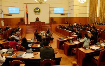 Төсвийн тодотгол болон дагалдах хуулиудыг эцэслэн баталлаа