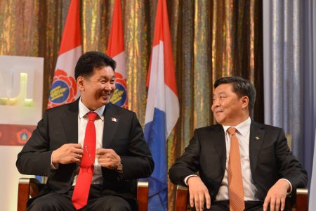 Бага хурлаар Удирдах зөвлөл, нарийн бичгийн дарга нараа сонгоно