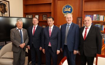 MEETING HELD WITH REPRESENTATIVES FROM GERMANY'S FAV ORGANIZATION