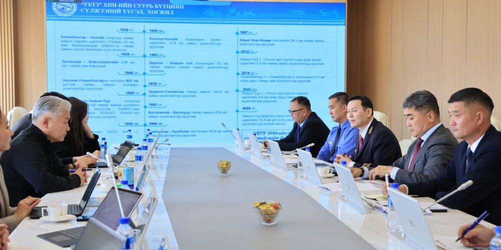 УБТЗ ХНН-ийн парк шинэчлэл, транзит тээврийг нэмэгдүүлэх асуудлыг хэлэлцлээ