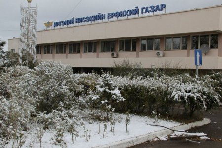 Амны хаалтгүй, биеийн халуунаа хэмжүүлээгүй бол ажлын байранд нэвтрүүлэхгүй