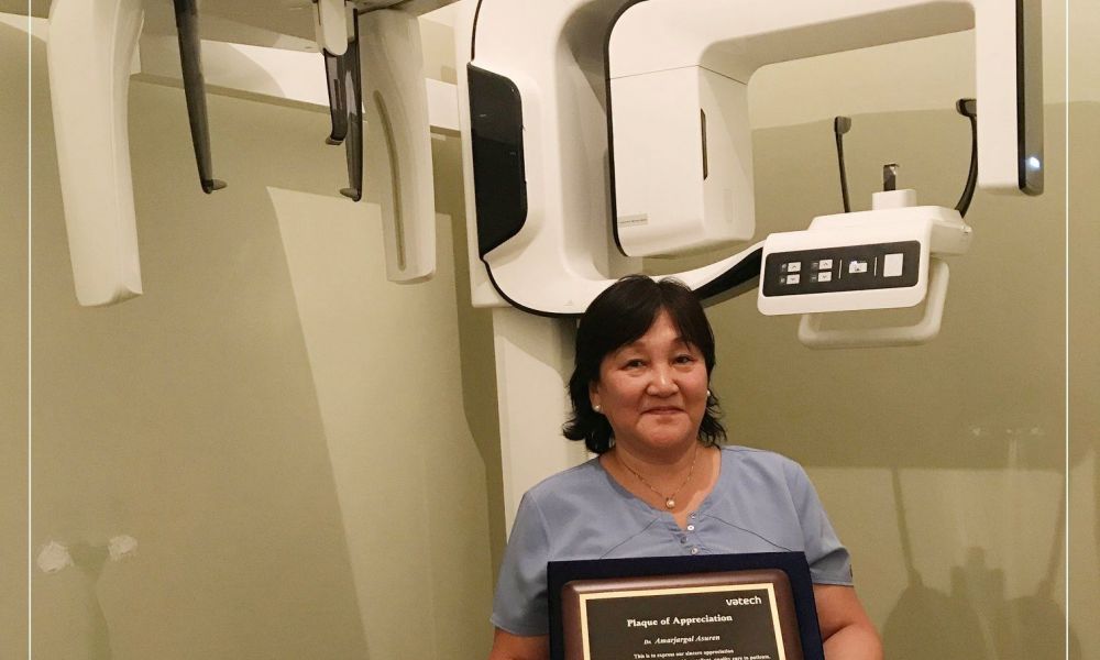Мон дент эмнэлэгт CBCT суурилуулав