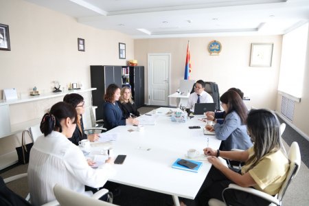 БОЛОВСРОЛЫН ЯАМ, ONESKY БАЙГУУЛЛАГА ХАМТЫН АЖИЛЛАГААГАА ӨРГӨЖҮҮЛНЭ