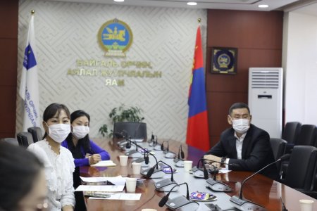 ТӨРИЙН БАНКТАЙ ХАМТАРСАН УУЛЗАЛТ ЗОХИОН БАЙГУУЛАХААР БОЛЛОО