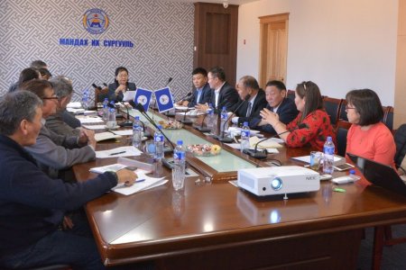 Academic Board of Mandakh University held a meeting. 