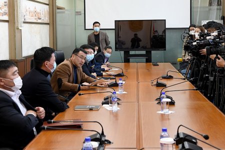 Тоглолт зохион байгуулсан “Собт трейд” компанийн тусгай зөвшөөрлийг цуцалж, холбогдох албаныханд хариуцлага тооцно