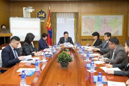 Зуд, үерийн гамшигт өртсөн 6405 өрхөд 2.3 тэрбум төгрөгийн хүмүүнлэгийн тусламж хүргэжээ 