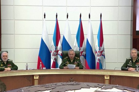 ОХУ-ын Хар тэнгисийн Флотын командлагч эсэн мэнд байгааг харуулсан дүрс бичлэг нийтлэгджээ