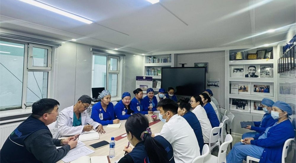 Анхан шатны эрүүл мэндийн байгууллагуудад дэмжлэгт хяналт,  үнэлгээ хийгдэж байна. 