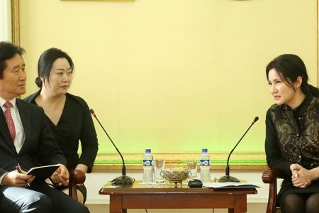 Сөүл хотод сувилахуйн чиглэлээр мэргэжилтнүүийг чадавхжуулна