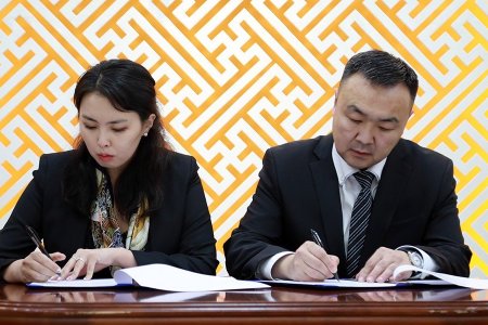 Хашаандаа ногоон орон сууц барьж буй иргэдэд дэмжлэг үзүүлэх чиглэлээр хамтран ажиллана