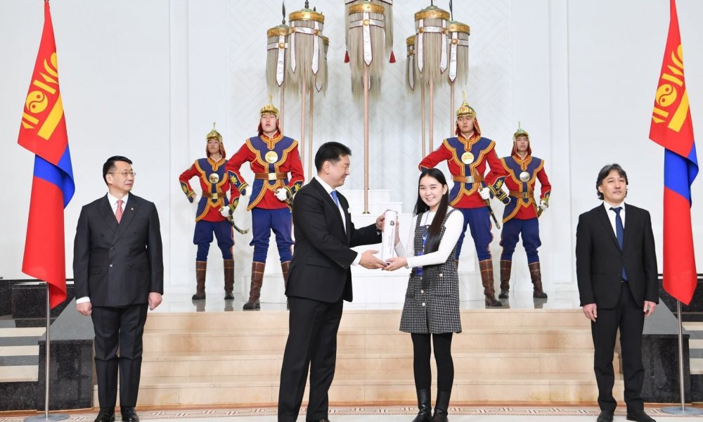 “ЕРӨНХИЙЛӨГЧИЙН ИЛГЭЭЛТ -2100” ТЭТГЭЛГИЙН БЭЛТГЭЛ ХӨТӨЛБӨРТ 442 ОЮУТАН ХАМРАГДАЖ БАЙНА