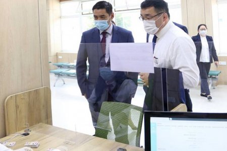 Хотын дарга Хан-Уул дүүргийн Нэг цэгийн үйлчилгээний төвд ажиллалаа