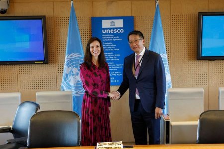 Minister L. Enkh-Amgalan Meets UNESCO Deputy Director-General Maria Gabriel