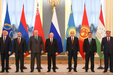 Өрнөдийн тавьсан хоригийн эсрэг нэгдэхийг Лукашенко холбоотнууддаа уриалжээ