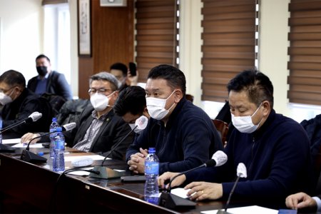 ХИЛИЙН БООМТЫН ҮНДЭСНИЙ ЗӨВЛӨЛИЙН ДАРГА, САНГИЙН САЙД Б.ЖАВХЛАНГААР АХЛУУЛСАН АЖЛЫН ХЭСЭГ УИХ, ЗАСГИЙН ГАЗРЫН ГИШҮҮД ЗАМЫН-ҮҮД ХИЛИЙН БООМТОД АЖИЛЛАЛАА