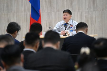 Нийслэлд 5000 хийн халаалтын зуух, 20 мянган хийн баллон хүлээж авах ажлын явц 71.5 хувьтай байна