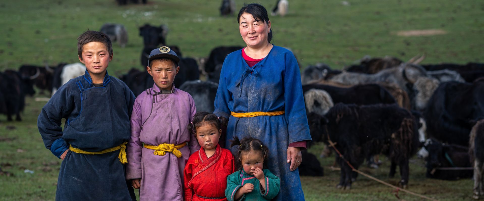 LIVING AMONG CULTURES AND ANCIENT TRADITIONS: BE CLOSE TO THE NOMADIC LIFESTYLE