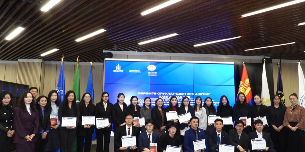 “Монгол Улсын Хөрөнгө оруулалтын орчин: Сорилт, Боломж ба Шийдэл” сэдэвт оюутны эрдэм шинжилгээний бага хурал амжилттай зохион байгуулагдлаа.