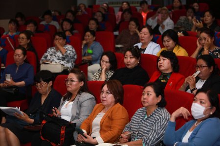 Цэцэрлэгийн эрхлэгч нарт хүнсний аюулгүй байдлын талаар сургалт зохион байгуулав