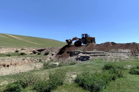 ҮЕРИЙН ДАЛАНГИЙН ЗАСВАРЫН АЖИЛ ХИЙГДЛЭЭ.