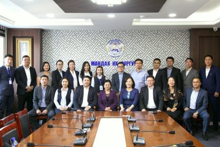 Representatives from General Department of Taxation paid a visit to Mandakh University